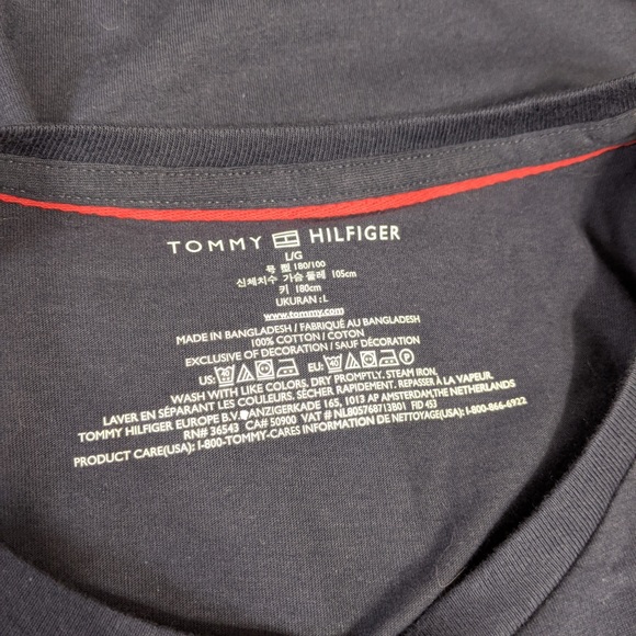 Tommy Hilfiger Core Flag T-Shirt - Picture 6 of 8